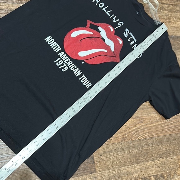 Rolling Stones Black T-Shirt - Picture 6 of 6